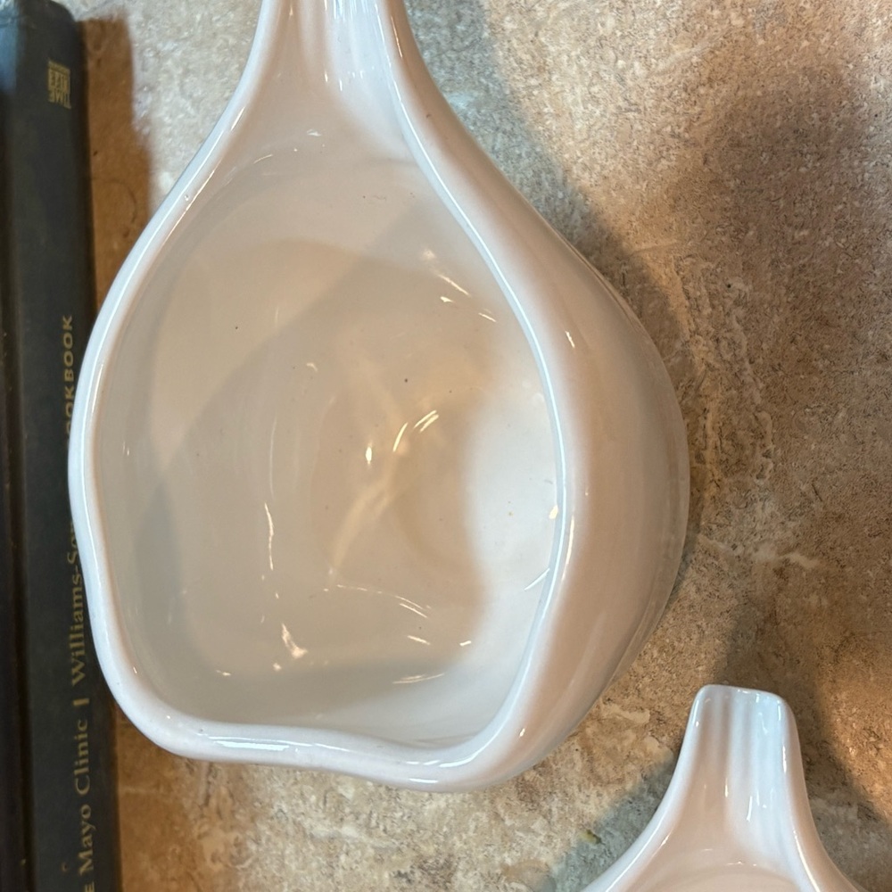 Rae Dunn White Ceramic Fraction Measuring Cups Set Cottagecore - Picture 9 of 10